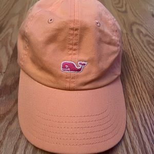 Vineyard Vines Classic baseball cap shape